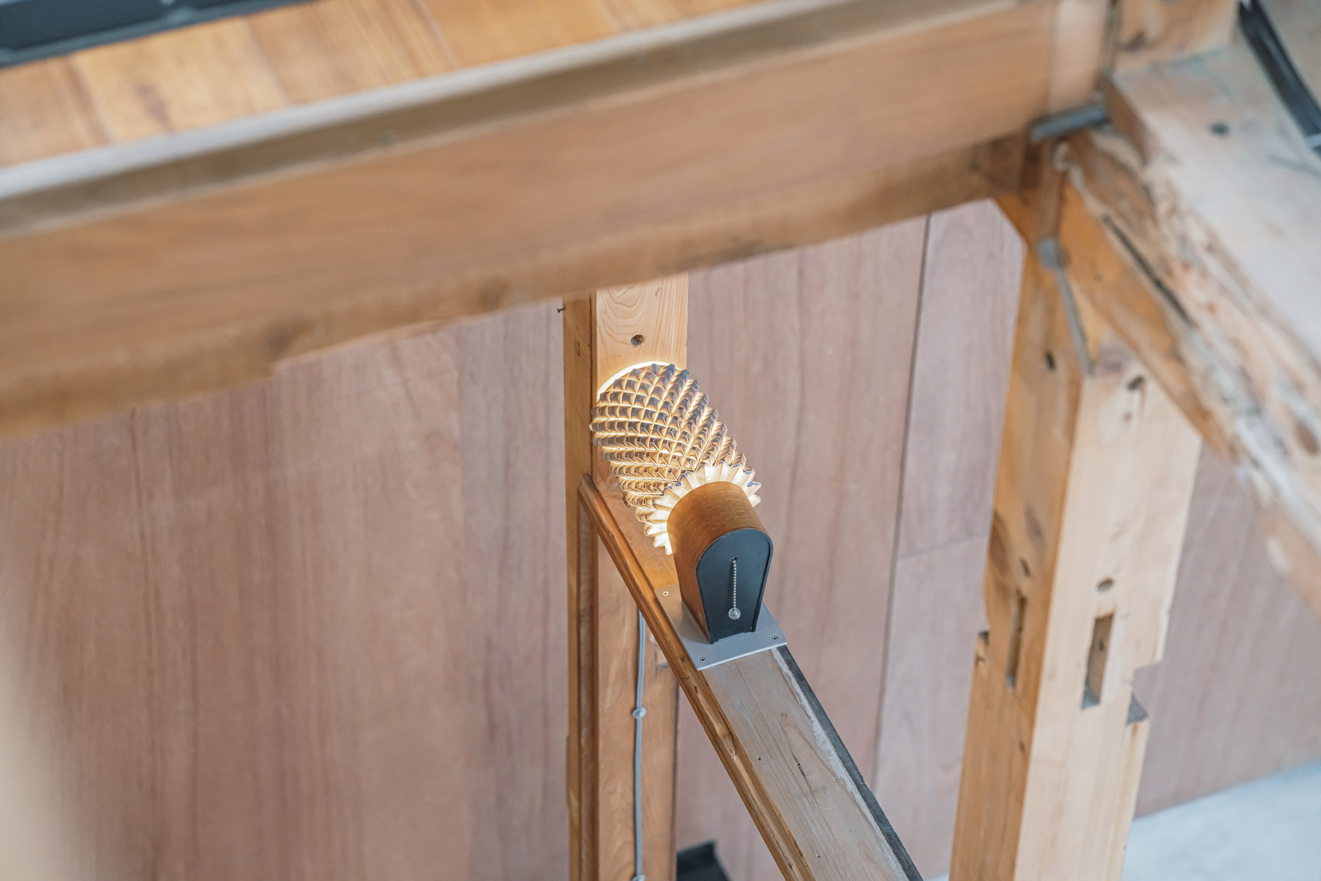Lamp : MONOYA<br/>Photo : Kaori Yamane